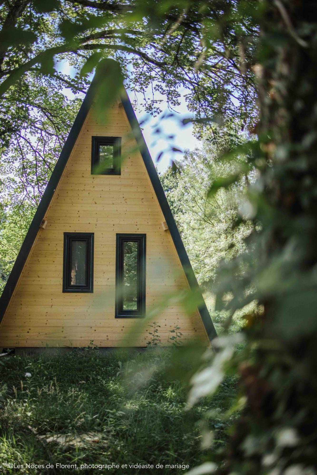 Ecolodges De Reve Dans Un Chateau De Conte De Fees Les-Trois-Moutiers Exteriör bild